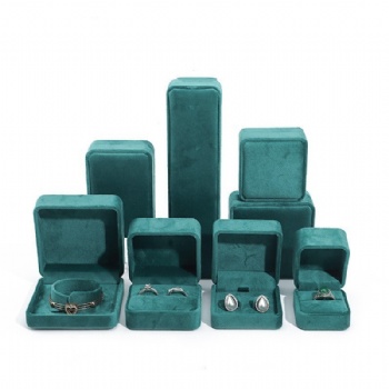 JV-23 velvet jewelry box