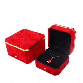 JV-26 velvet jewelry box