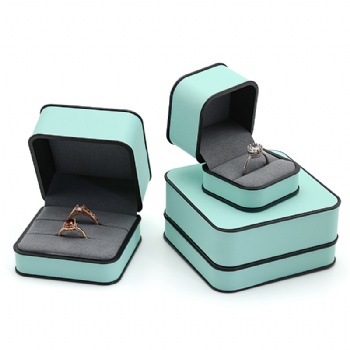 JL-20 leather jewelry box