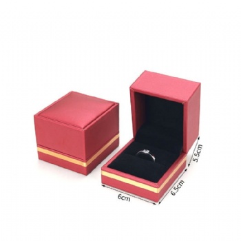 JL-19 leather jewelry box