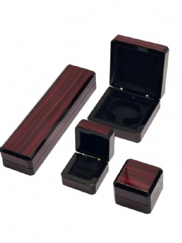 JW-32 wooden jewelry box