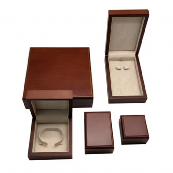 JW-33 wooden jewelry box